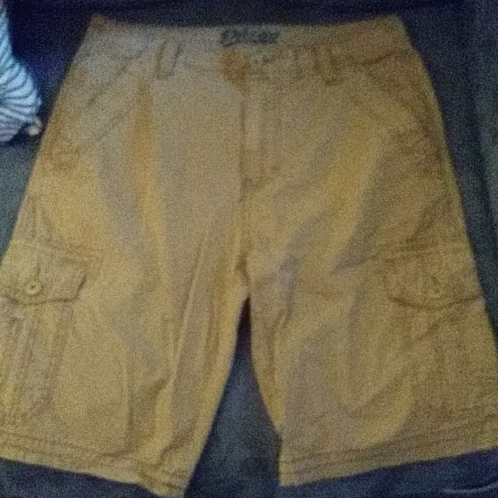 PLUGG MENS CARGO SHORTS